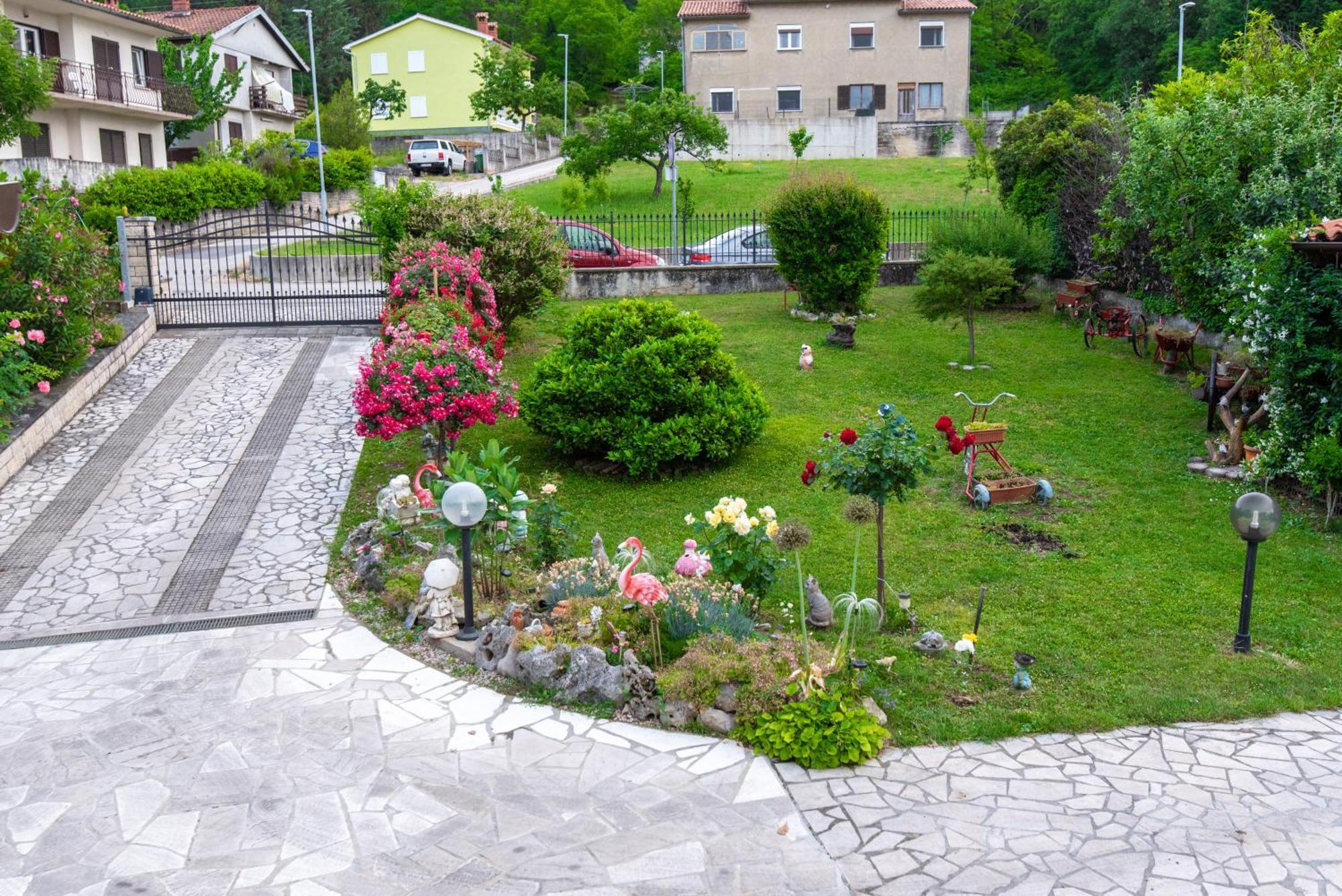 Apartment Sirol Labin  Buitenkant foto